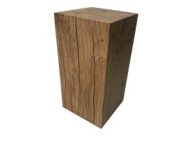 Air-Dried European Oak Beam Ends